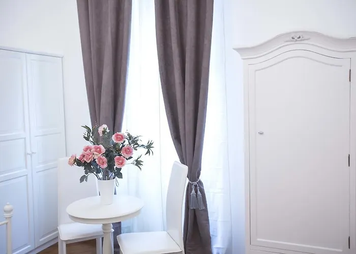 Testaccio Village Pensjonat